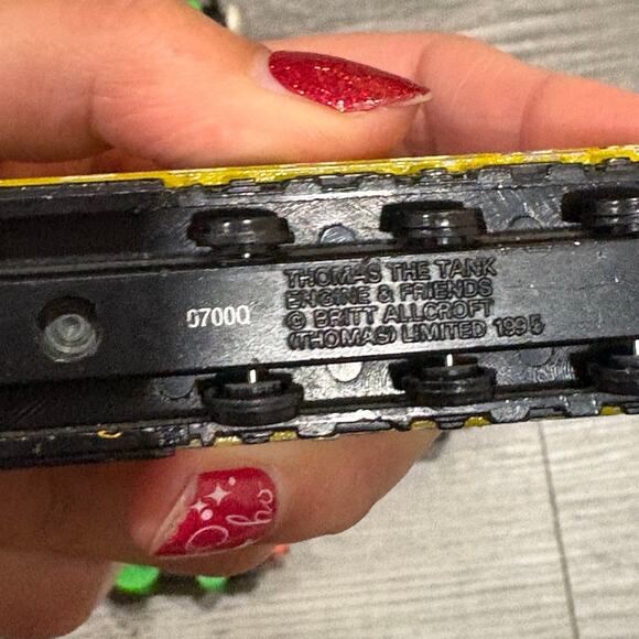 Vintage Thomas the train 1960’s-2000’s Lot of 16 trains - Picture 6 of 6